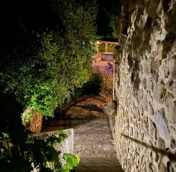 Résidence A Casa Vecchia Gites De Charme Avec Jacuzzi Proche Ajaccio