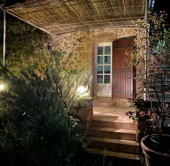 Résidence A Casa Vecchia Gites De Charme Avec Jacuzzi Proche Ajaccio