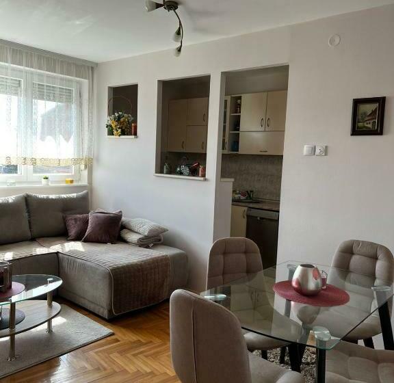 Apartman As