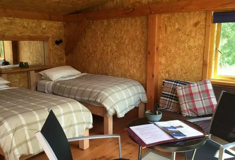 Caledonian Glamping