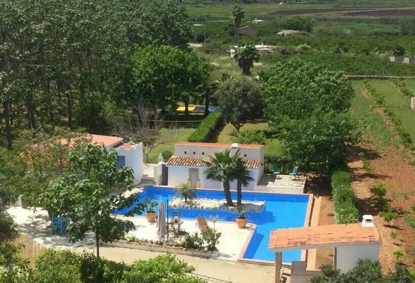 Casa On Large Property With Private Pool