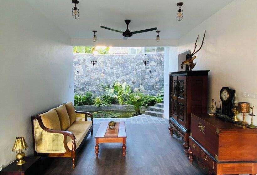 Thaprobana Villa Tangalle   Private Villa