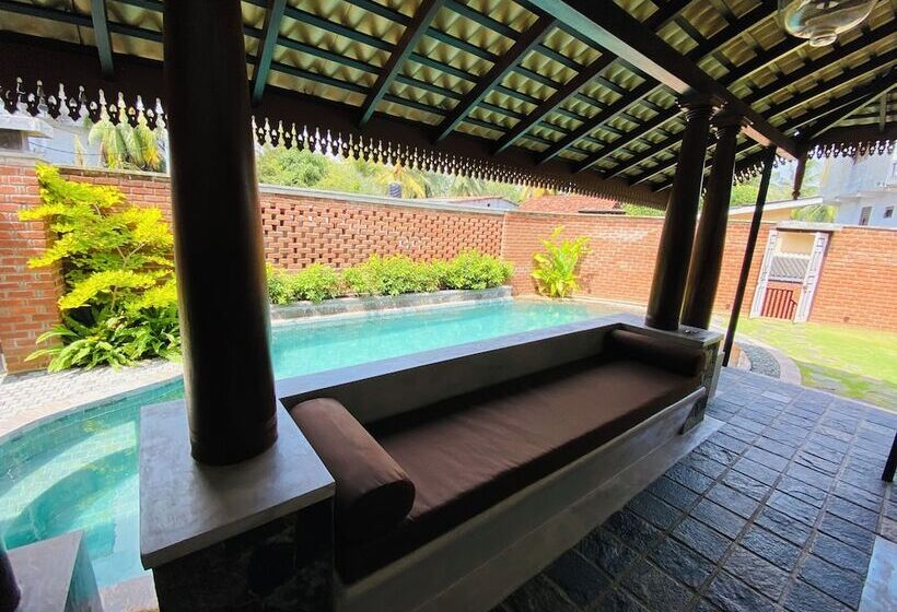 Thaprobana Villa Tangalle   Private Villa