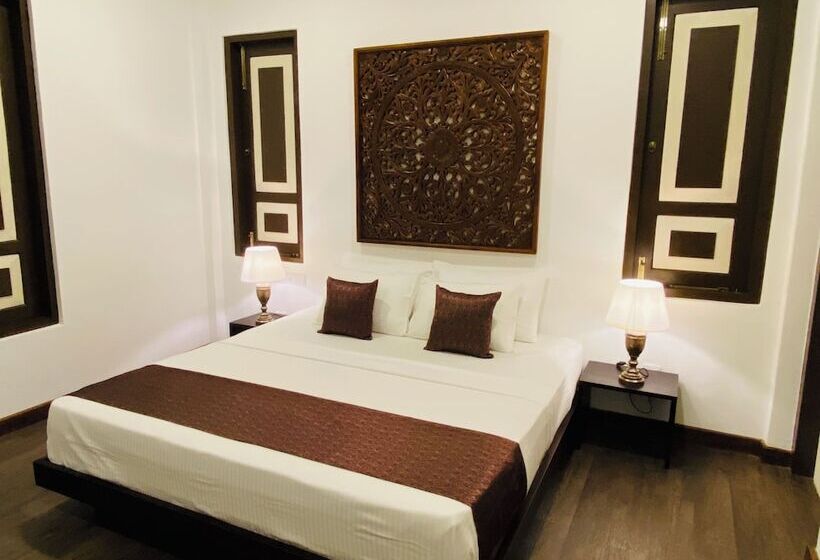 Thaprobana Villa Tangalle   Private Villa