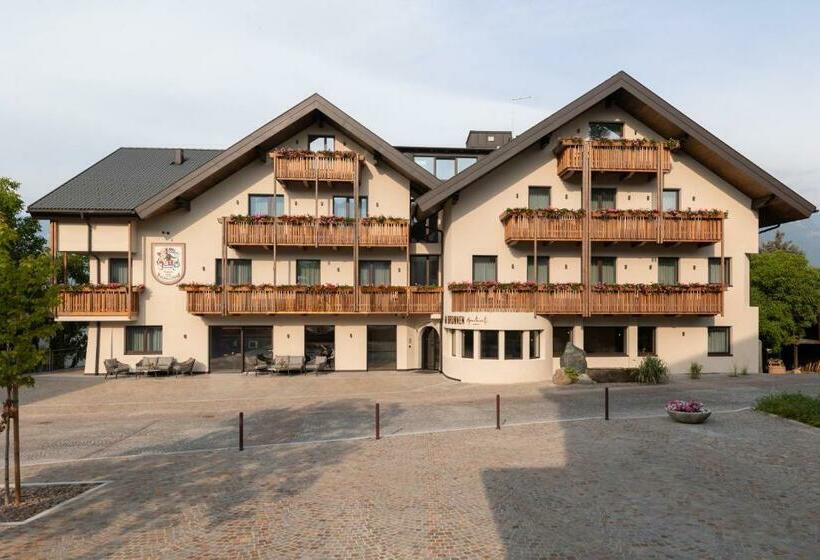 Am Brunnen Apartments