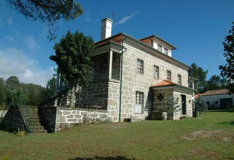Casa Das Eiras