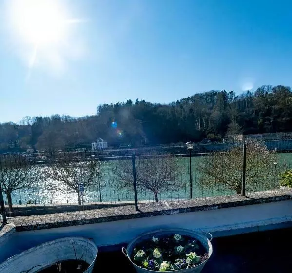 Les 3 Chapeaux Dinant