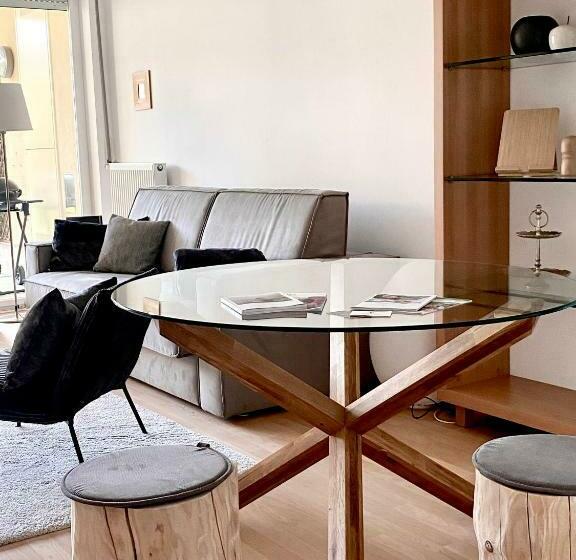 Deluxe Apartment In South Tyrol