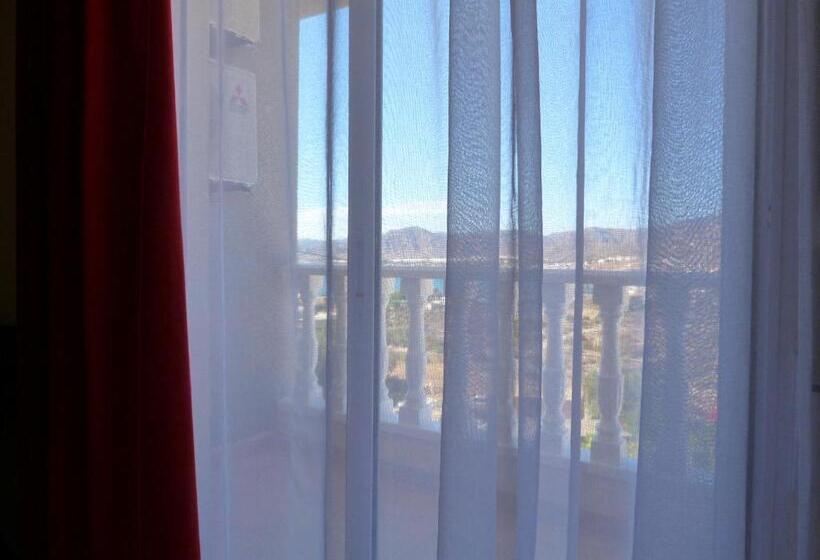 Superbe Vue Sur La Baie De La Azohía