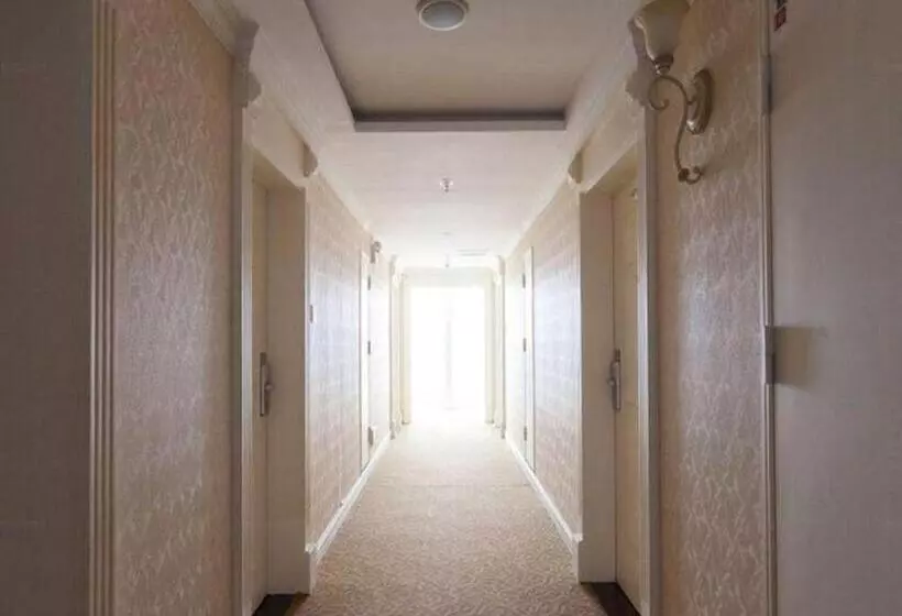 Exchange Bank Hotel Hainan