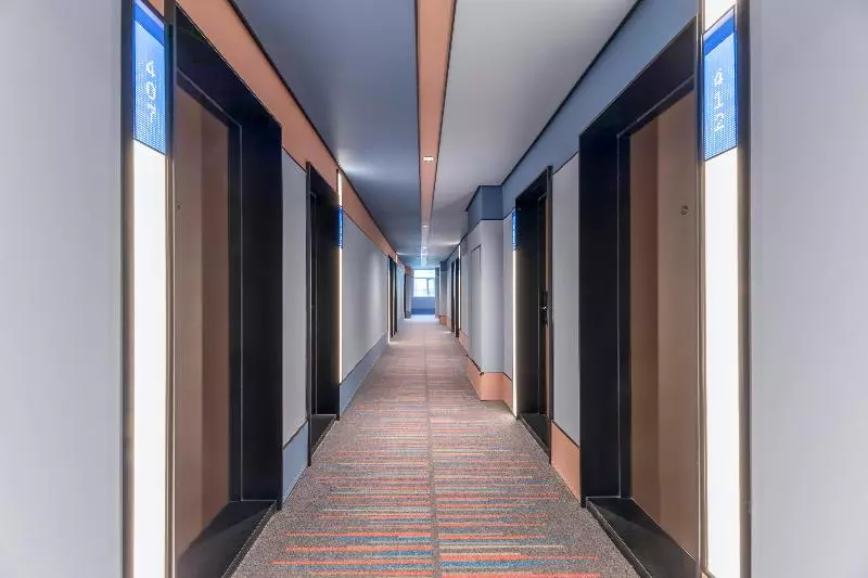 Hanting Hotel Nanjing Shanghai Road Metro Station