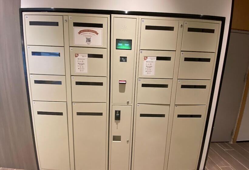 酒店 Hanting  Qingdao May Fourth Square