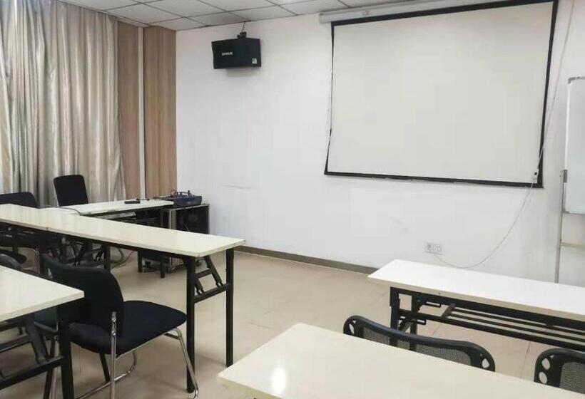 Hanting Hotel Zhengzhou Technology Market