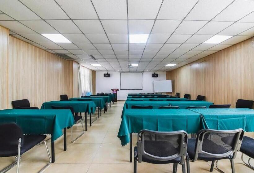 Hanting Hotel Zhengzhou Technology Market