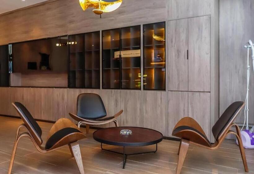 Hanting Hotel Zhengzhou Technology Market