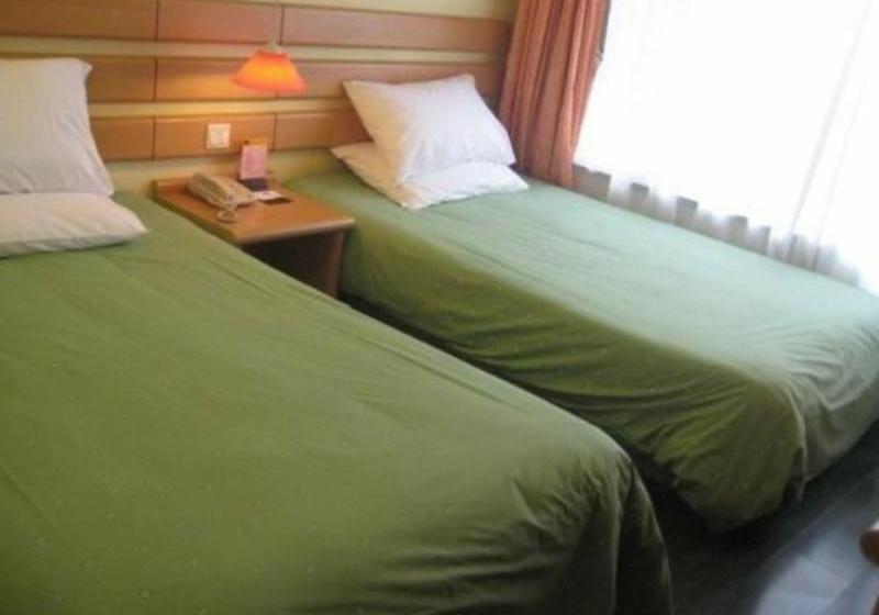 Отель Home Inn Sanxiaokou