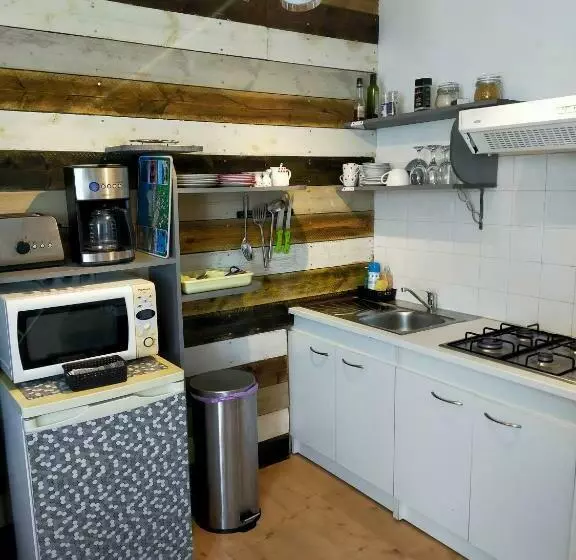 Au Bord De L Eau à Concarnoloc