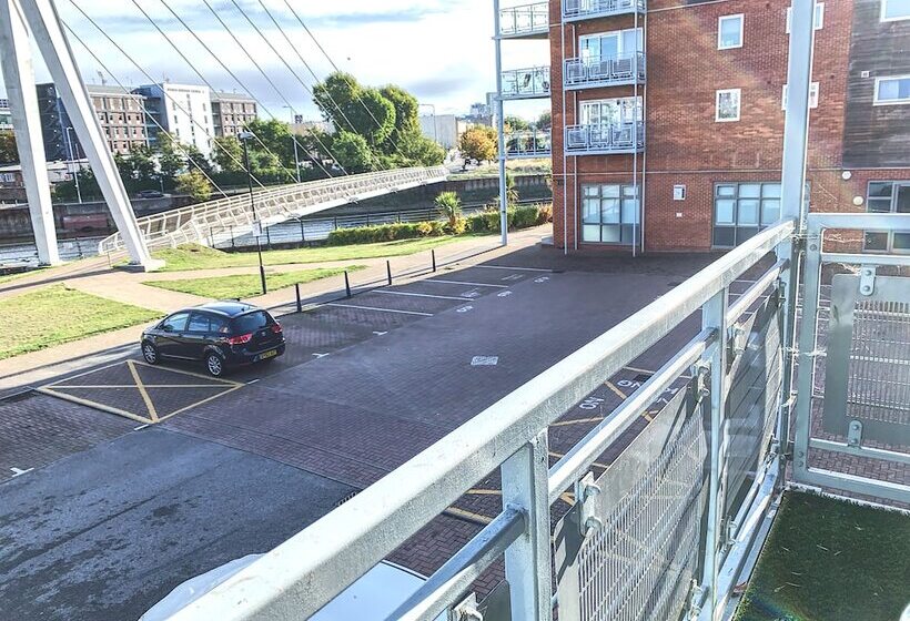 Toothbrush Apartments   2 Bed 2 Bath Apt