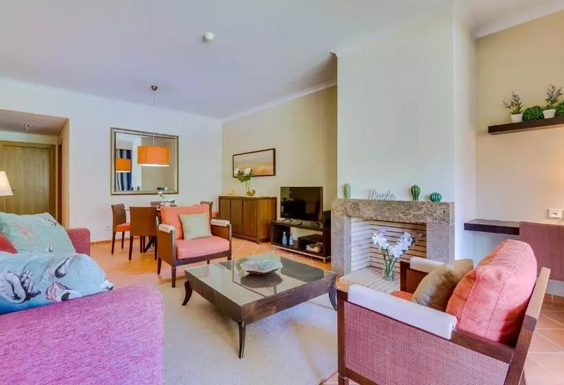 Al   Apartamento Vila Sol F5 Ab