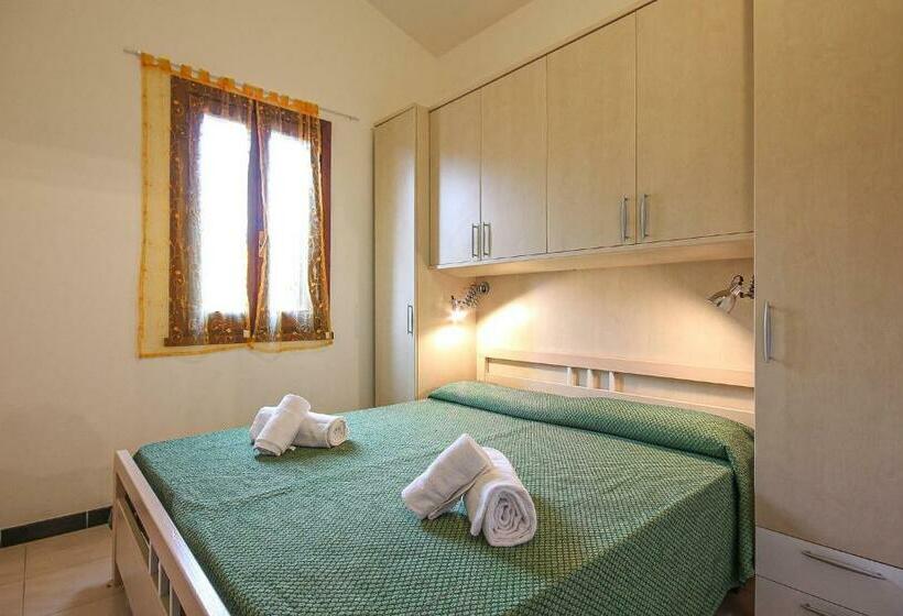 1 Bedroom Beautiful Apartment In Costa Rei Ca