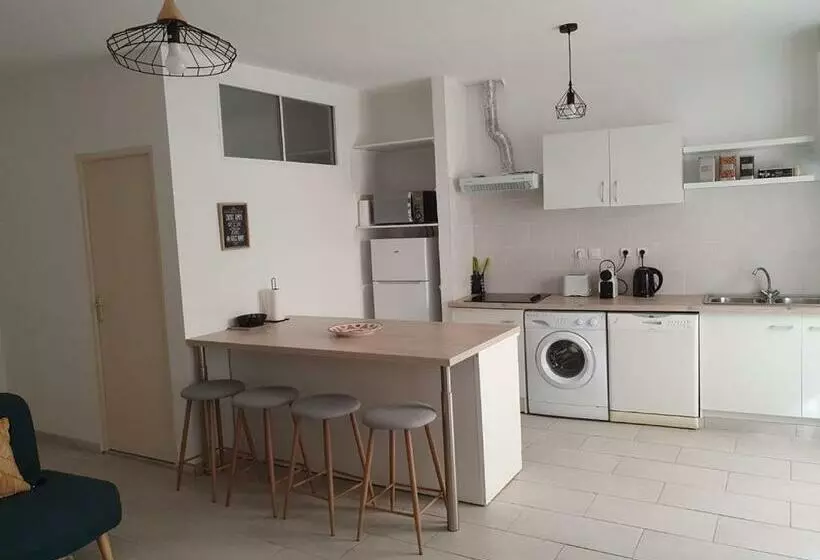 Escapade Au Cœur Historique De Pézenas