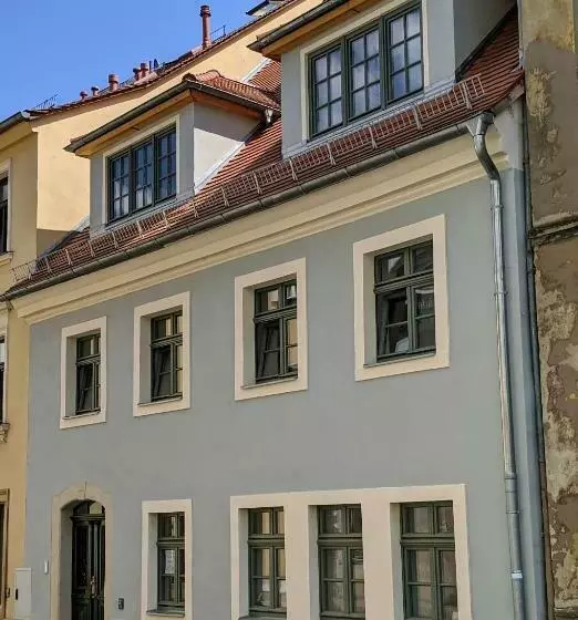 Gut Schlafen In Der Innenstadt Von Zittau   Ferienwohnungen Io19