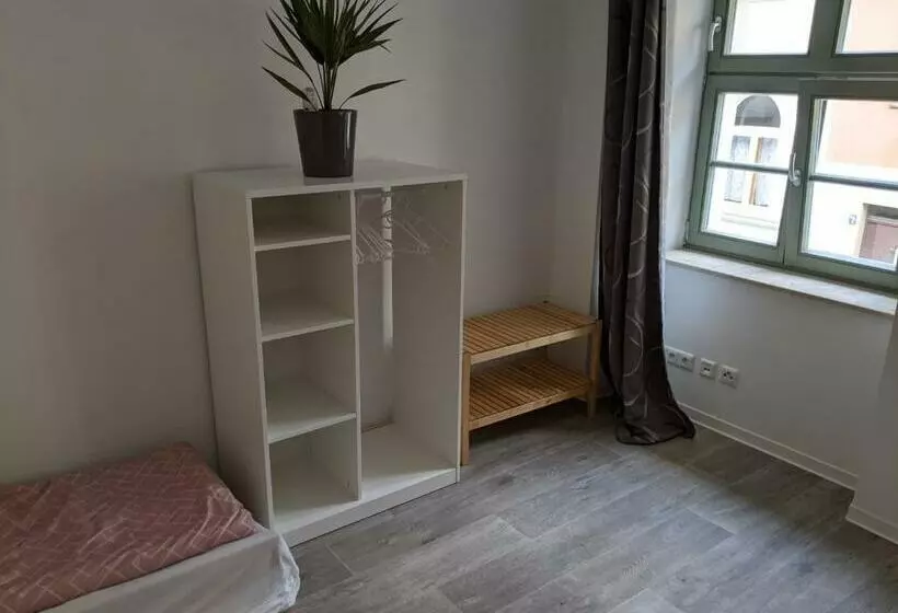 Gut Schlafen In Der Innenstadt Von Zittau   Ferienwohnungen Io19