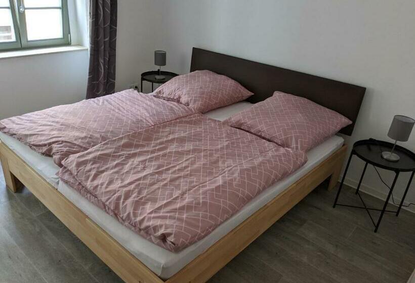 Gut Schlafen In Der Innenstadt Von Zittau Ferienwohnungen Io19