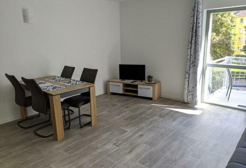 Gut Schlafen In Der Innenstadt Von Zittau Ferienwohnungen Io19