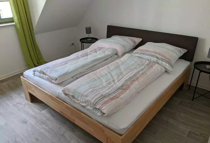 Gut Schlafen In Der Innenstadt Von Zittau   Ferienwohnungen Io19