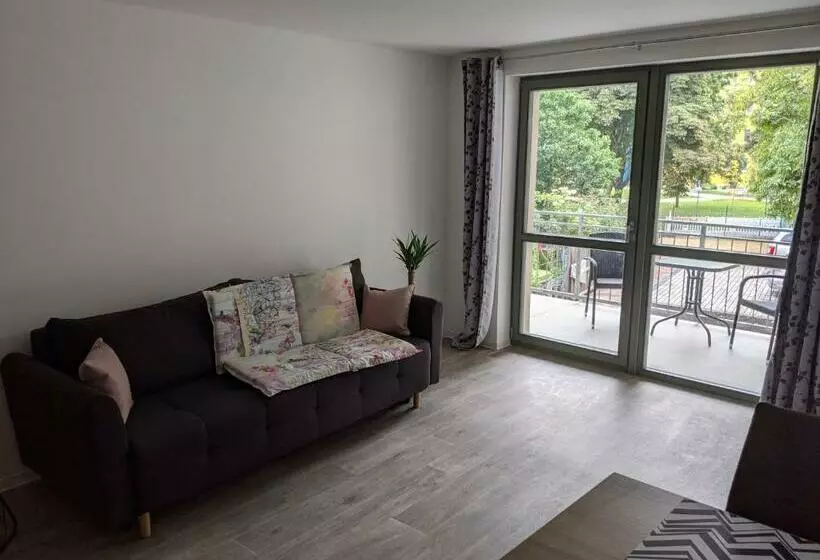 Gut Schlafen In Der Innenstadt Von Zittau   Ferienwohnungen Io19