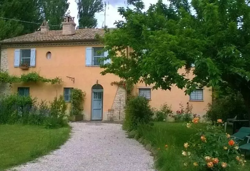 Casa Dei Ciliegi Appartamento Primo Piano Con Spazio Verde Esclusivo