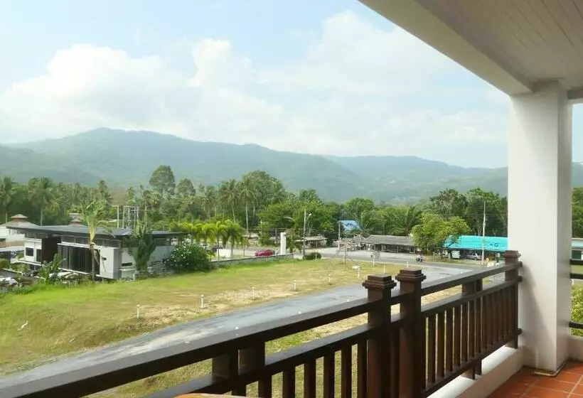 Khanom Beachfront Apartment 3 Internet 100 Mbps