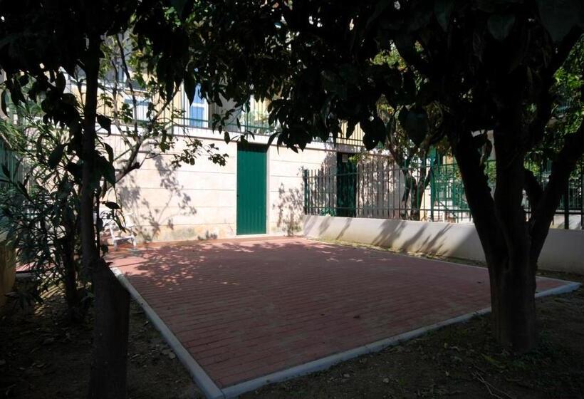 Appartamenti Con Giardino E Posto Auto Per Famiglie