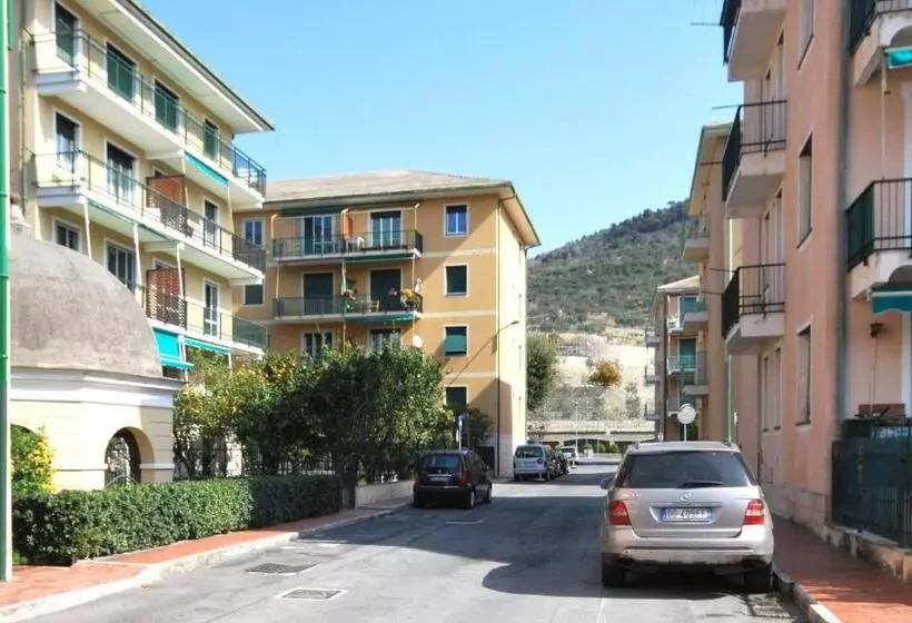 Appartamenti Con Giardino E Posto Auto Per Famiglie