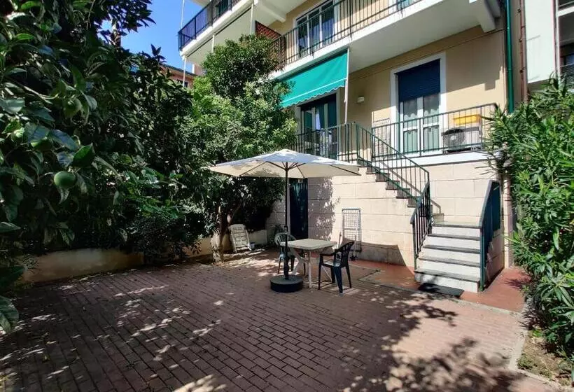 Appartamenti Con Giardino E Posto Auto Per Famiglie