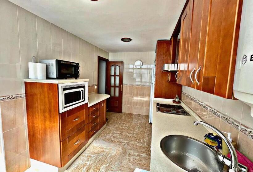 Damasco, Amplio Apartamento Cercano Al Centro