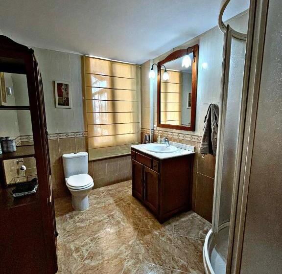 Damasco, Amplio Apartamento Cercano Al Centro