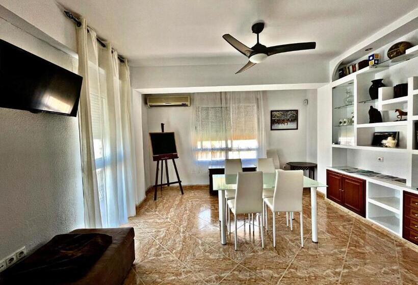 Damasco, Amplio Apartamento Cercano Al Centro