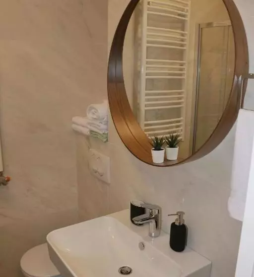 Apartman Natasa Sa Podzemnom Garažom