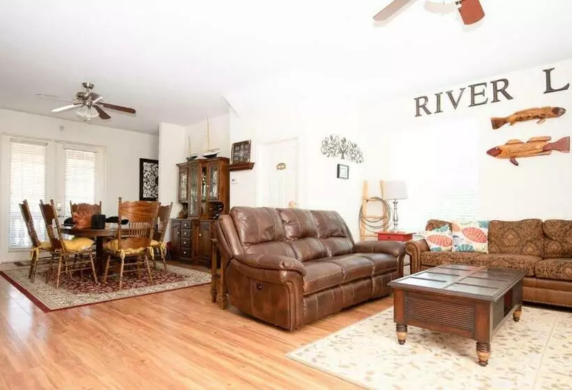 The Riverhouse