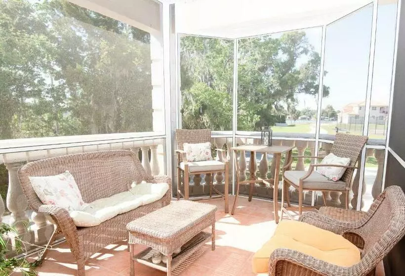 The Riverhouse