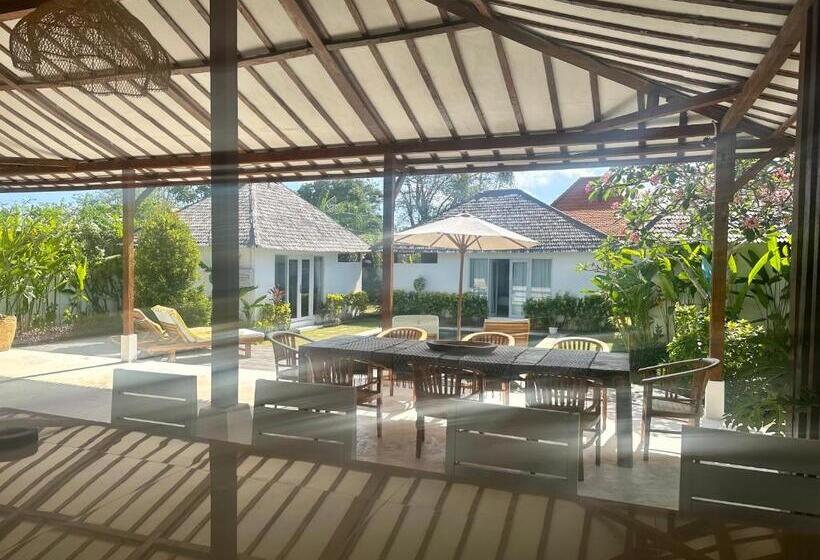 Villa Lautan Biru Bingin Beach