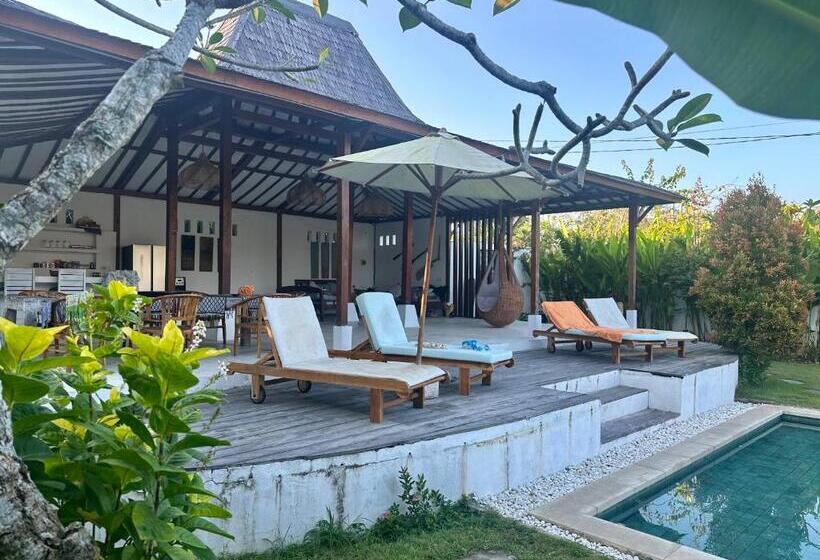 Villa Lautan Biru Bingin Beach