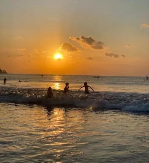 Villa Lautan Biru Bingin Beach