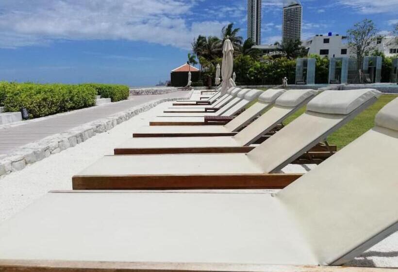 3br Seaview/highfloor/veranda Residence Pattaya