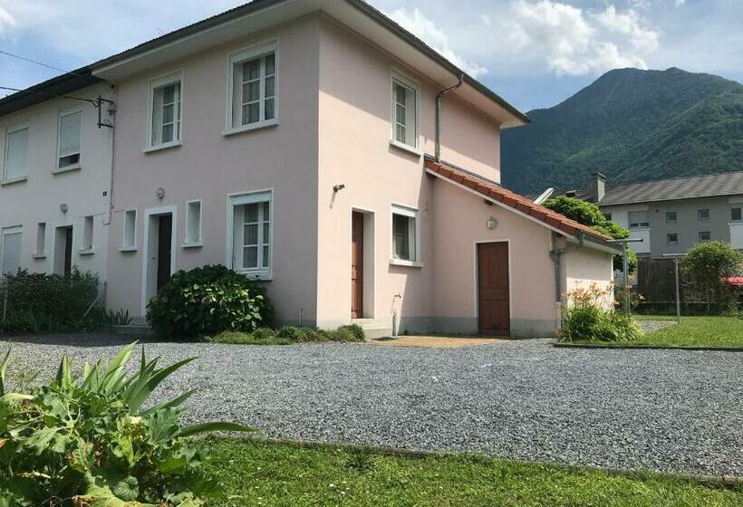 Bienvenue Chez Marie Christine, à Pierrefitte Nestalas