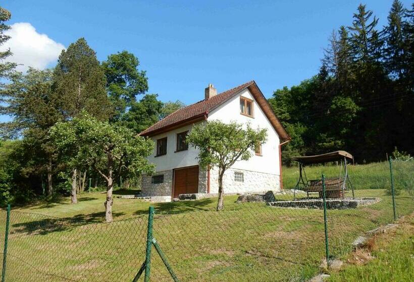 Chata V Moravském Krasu