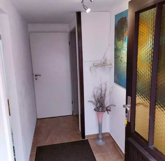 Ferienwohnung Mit Eigenem Garten In Schortens
