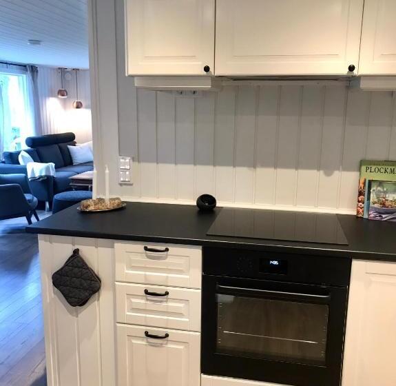 Nordic Relax House   Stonehouse